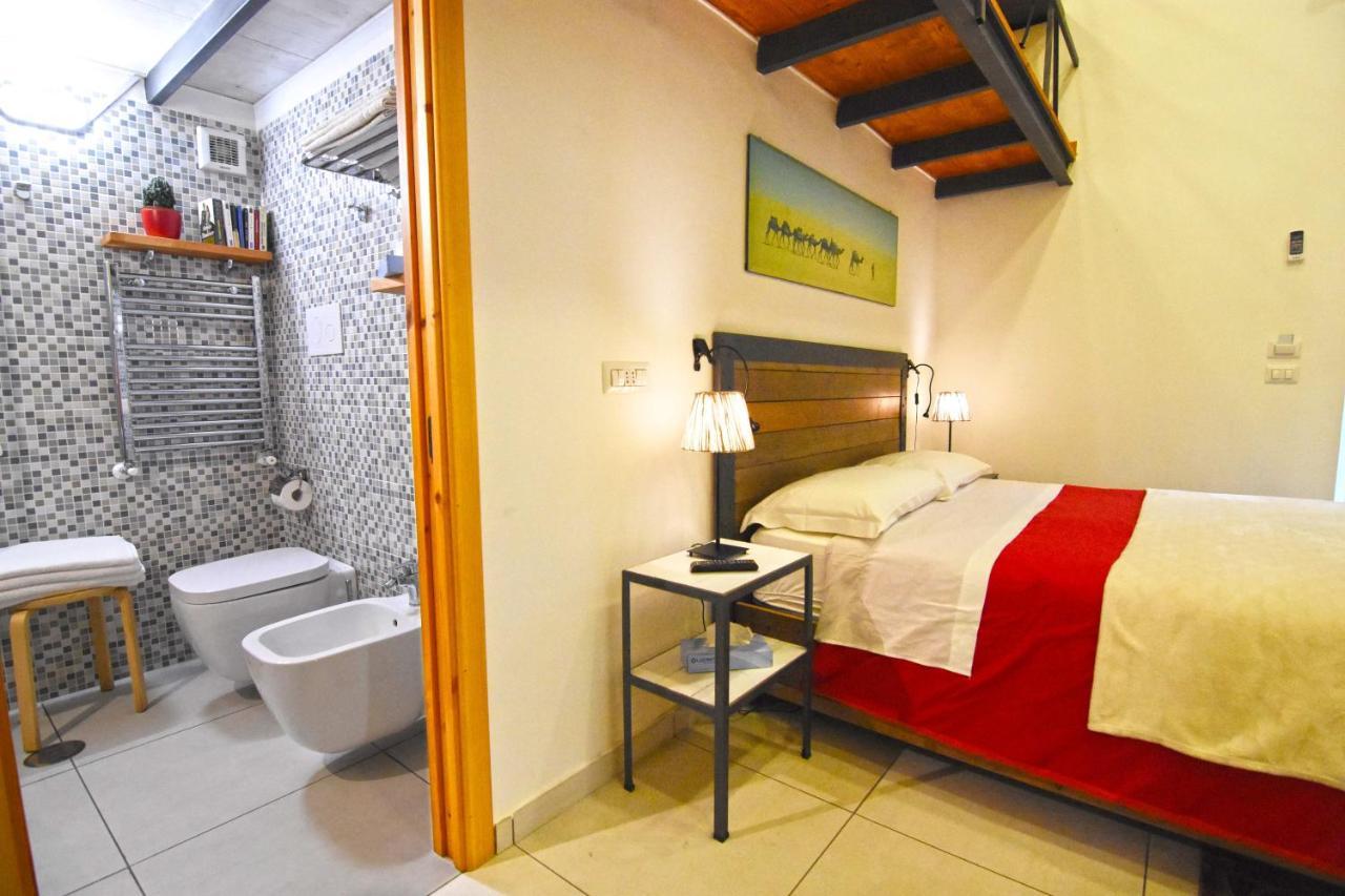 Ninarella Napoli Bed and Breakfast Buitenkant foto